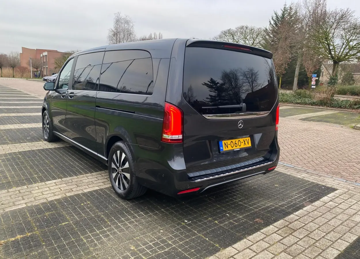 2e63cd4c ded8 4c76 af8e 59fc171fee3a 6933eb817dfad